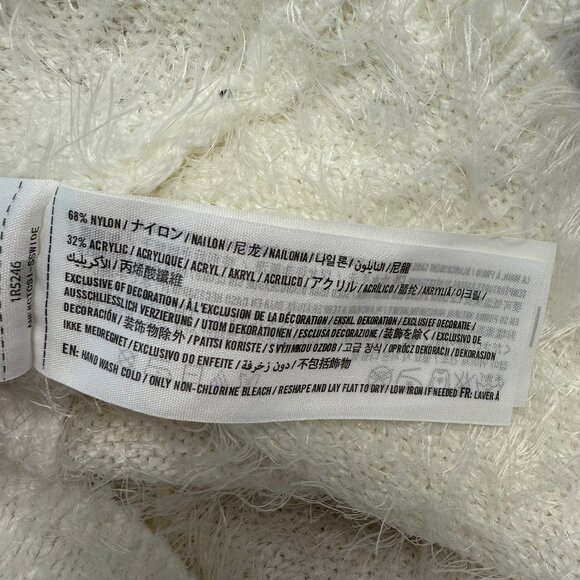 Abercrombie & Fitch Fuzzy Cropped Knit Sweater Size M - Picture 4 of 5